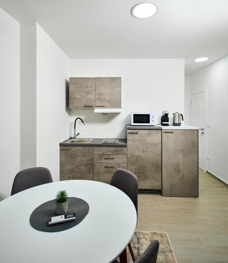 Apartment Cardo